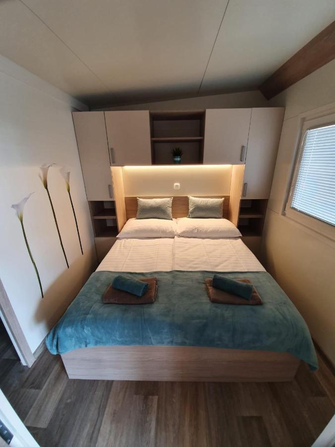 Mobile Home M&M Драге Екстериор снимка