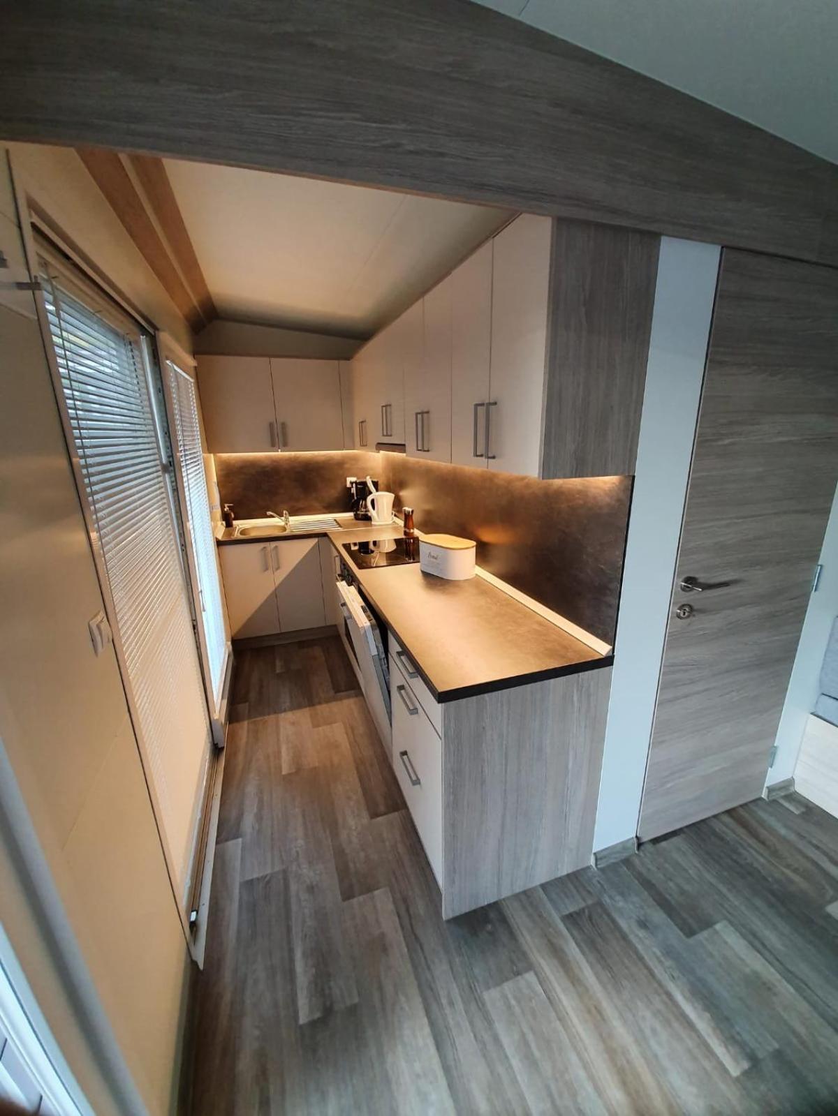 Mobile Home M&M Драге Стая снимка